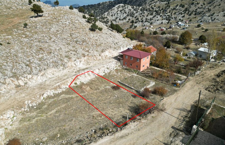 Plot with Construction Permit in Konyaaltı Antalya 1
