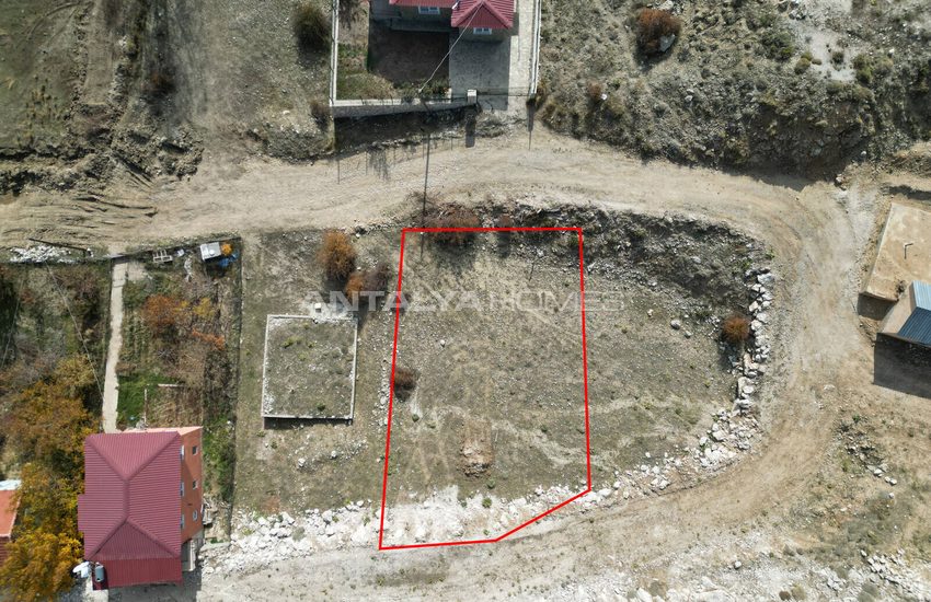 Plot with Construction Permit in Konyaaltı Antalya 3