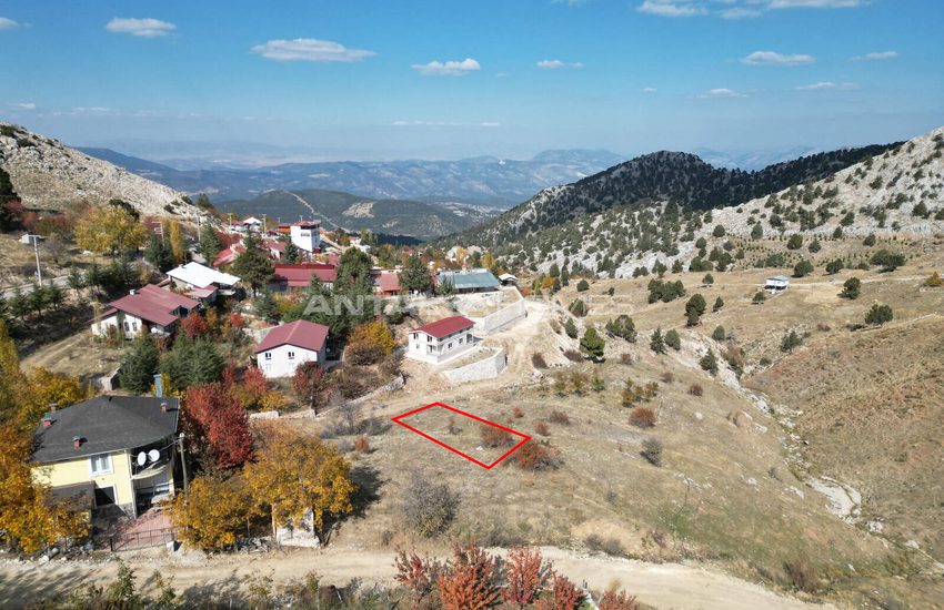Zoned Plot of 319 Square Meters in Antalya Konyaaltı