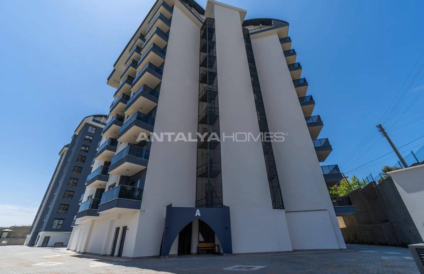 Stylish Flats in an Extensive Project in Alanya Avsallar 12