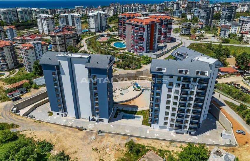 Stylish Flats in an Extensive Project in Alanya Avsallar 3