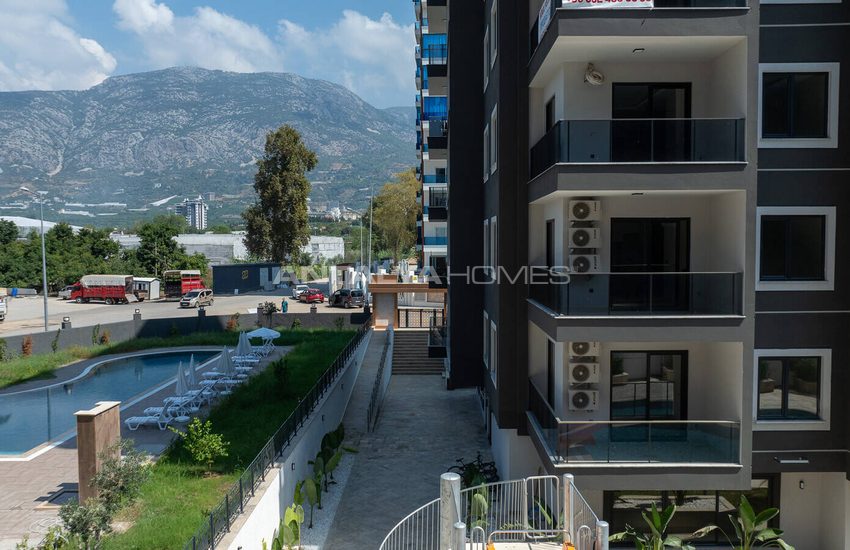Hotel-concept Apartments with Pool and Gym in Alanya Mahmutlar 4