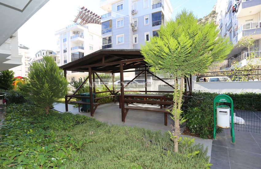 Flat in a Complex with Pool in Konyaalti Antalya 4