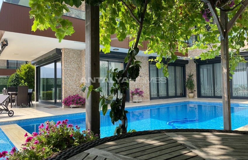 Stylish Sea-view House in a Peaceful Location in Alanya 6