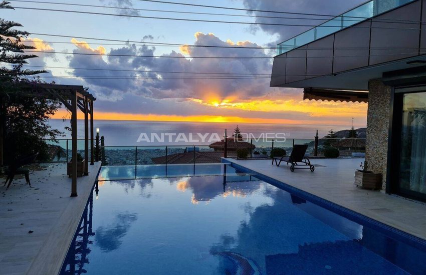 Stylish Sea-view House in a Peaceful Location in Alanya 9