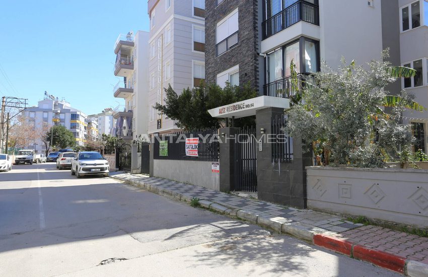 Möblerad Lägenhet Med 1 Sovrum Till Salu I Antalya Kızıltoprak 2