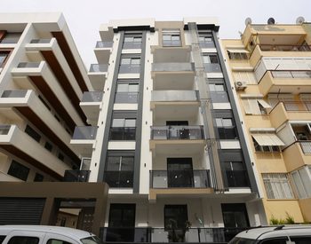 شقق جاهزة للسكن مع شرفة في أنطاليا 2
