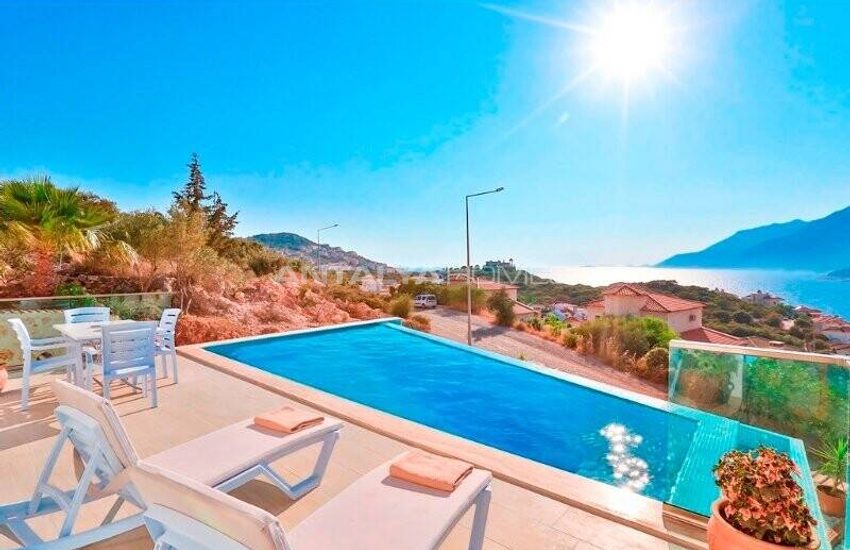 Furnished 2-bedroom Houses with Sea View in Kaş Antalya 3