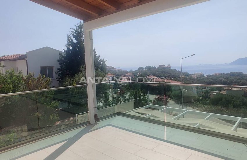 Furnished 2-bedroom Houses with Sea View in Kaş Antalya 11