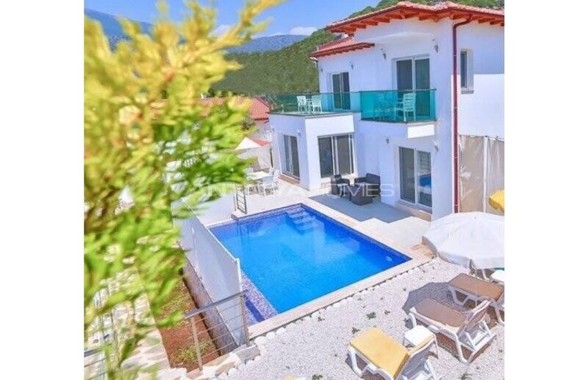 Luxury Furnished Houses Ideal for Investment in Kaş Antalya 1