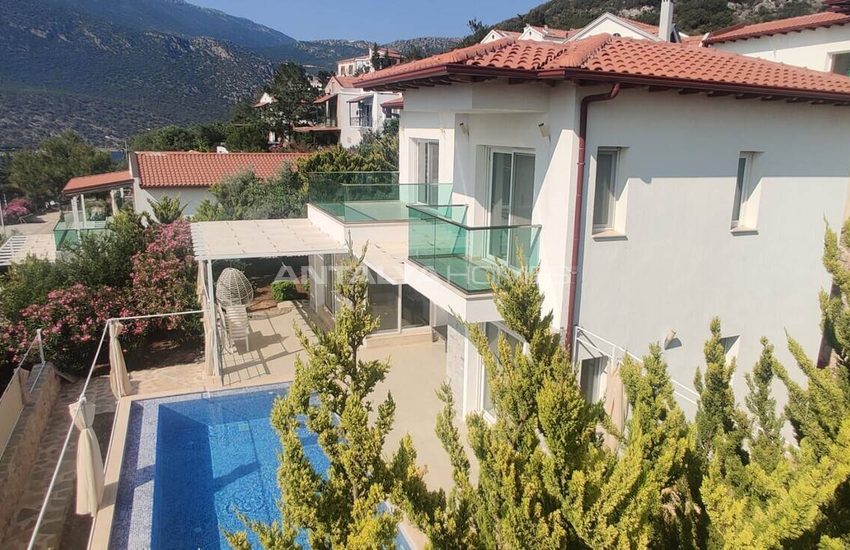 Luxury Furnished Houses Ideal for Investment in Kaş Antalya 5