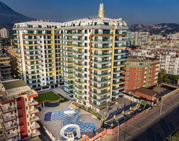 Stylish Seafront Apartment for Sale in Mahmutlar Alanya 2