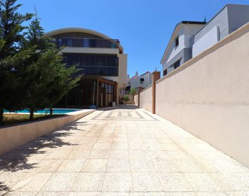 5 Slaapkamer Huis Met Zwembad En Tuin In Belek 3