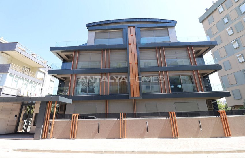 Apartments with Smart Home System Near the Sea in Antalya Lara