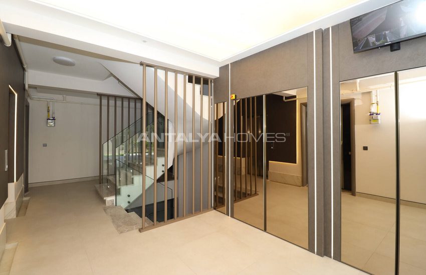 Apartments with Smart Home System Near the Sea in Antalya Lara 9