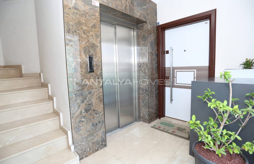 3-slaapkamer Appartement Met Aparte Keuken In Antalya Muratpaşa 6