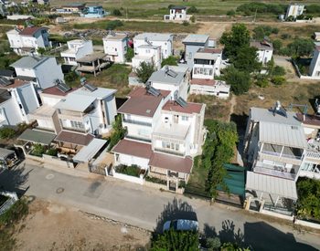 Gemeubileerde Halfvrijstaande Villa Met Prive Tuin In Belek Antalya 2