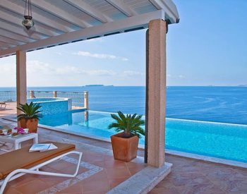 Vastgoed Met Zeezicht En Investeringspotentieel In Kaş 1