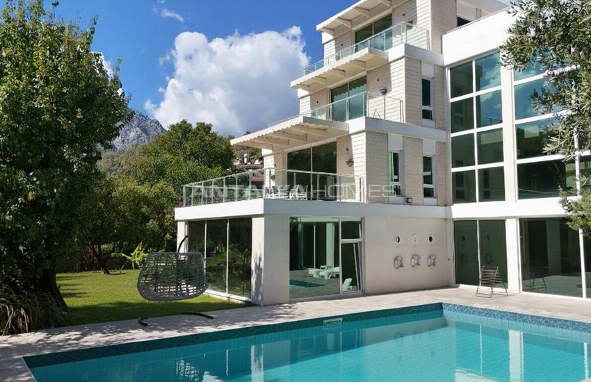 Luxuriöses Haus Mit Pool Zu Verkaufen In Antalya Kemer 2
