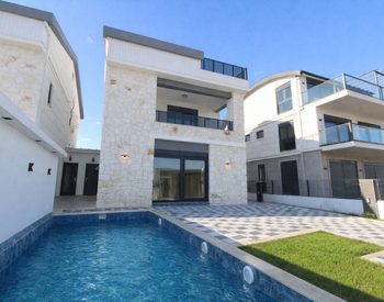 Vrijstaande Huis Met Stenen Gevel In Belek, Antalya 1