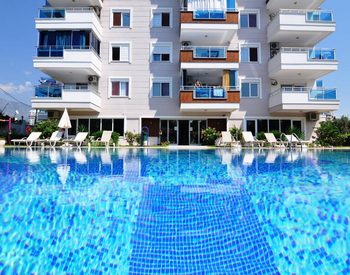 1-bedroom Apartment in a Complex in Alanya Mahmutlar 1