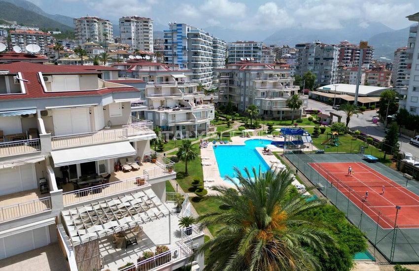 2-bedroom Flat in a Complex Close to the Sea in Alanya Cikcilli