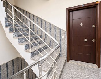 Rymlig Fastighet 400 M Från Havet I Antalya Konyaalti 1