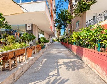Rymlig Fastighet 400 M Från Havet I Antalya Konyaalti 2
