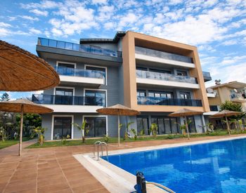 Belek'te Denize Yakın Ortak Havuzlu Sitede Daireler 1