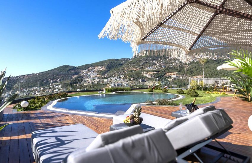 Detached 3-bedroom Villa with Pool in Alanya 9