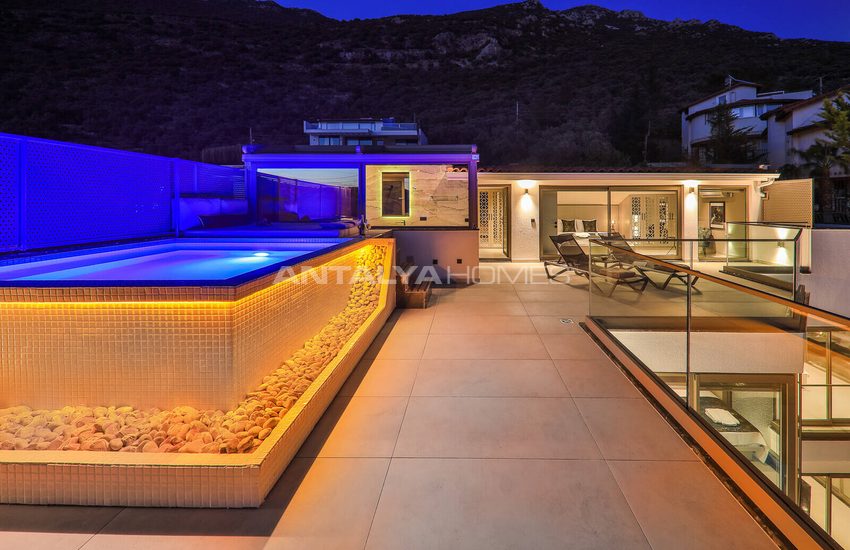 Luxury Sea View Villa with Extensive Amenities in Kalkan Antalya 10