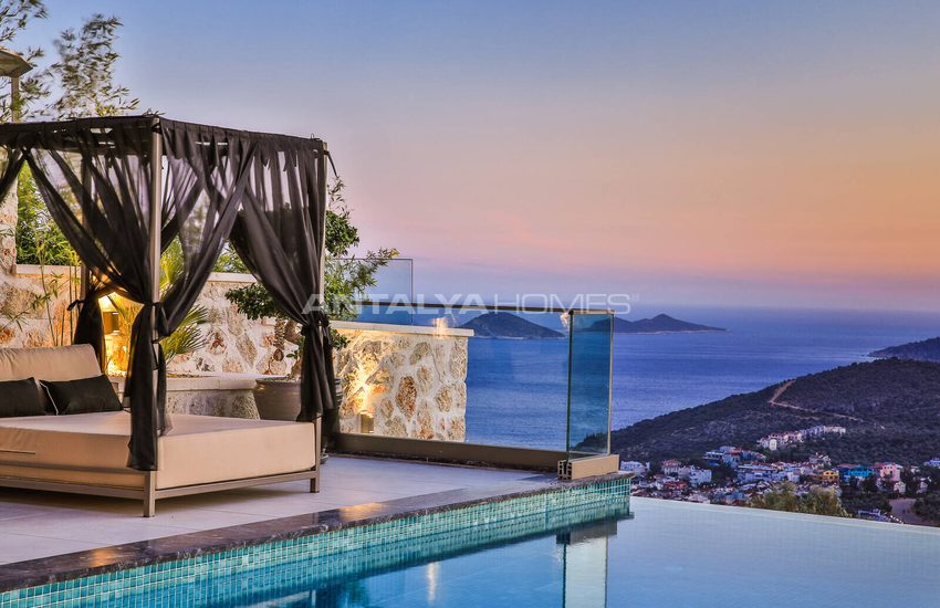Luxury Sea View Villa with Extensive Amenities in Kalkan Antalya 11