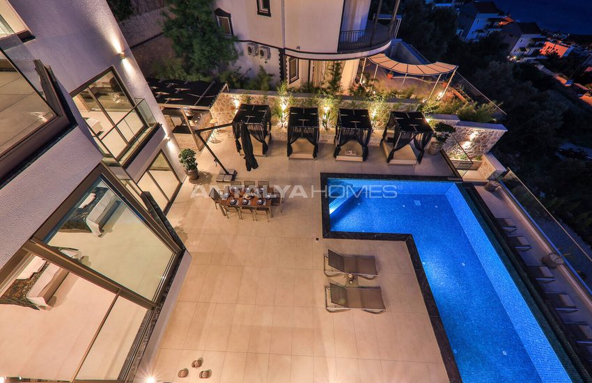 Luxury Sea View Villa with Extensive Amenities in Kalkan Antalya 12