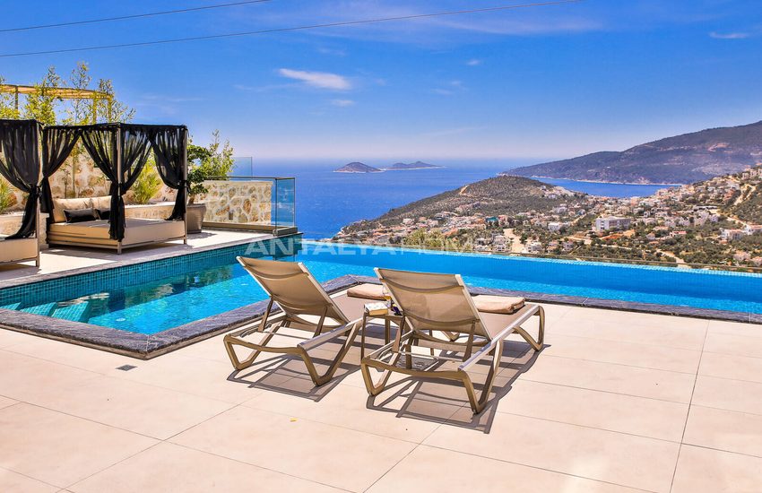 Luxury Sea View Villa with Extensive Amenities in Kalkan Antalya 5