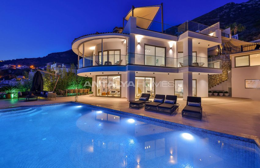 5-schlafzimmer-villa Mit Pool Und Parkplatz In Kalkan, Antalya 4