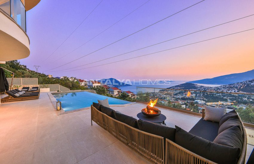 5-schlafzimmer-villa Mit Pool Und Parkplatz In Kalkan, Antalya 13