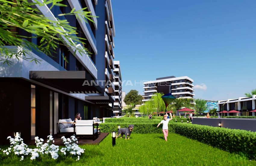 Antalya Kepez'de Havuzlu ve Güvenlikli Sitede Daireler 12