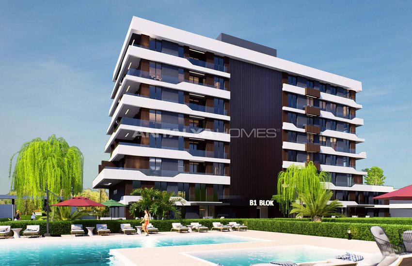 Antalya Kepez'de Havuzlu ve Güvenlikli Sitede Daireler 3