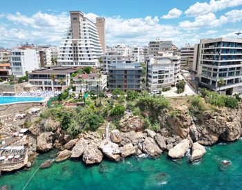 Seafront 3- and 4-bed Apartments in Antalya Muratpaşa 2