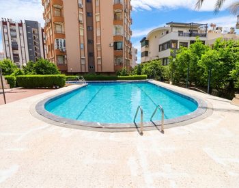 Appartement Met Gemeenschappelijk Zwembad In Lara Antalya 2