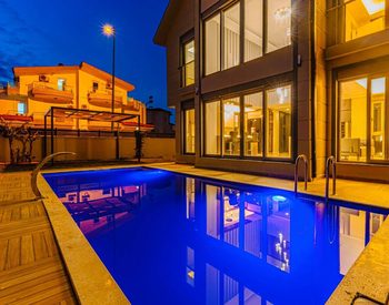 Vrijstaande Villa Met 3 Kamers En Privézwembad In Kadriye Antalya 2