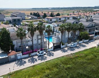 Halfvrijstaande Villa Met Grote Tuin In Belek, Antalya 1