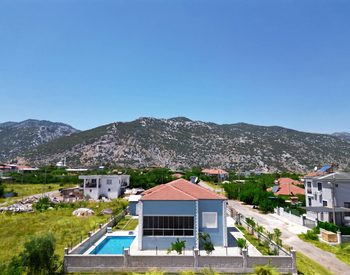 Maison Avec Vue Sur La Nature Et Piscine À Antalya, Quartier De Döşemealtı 1