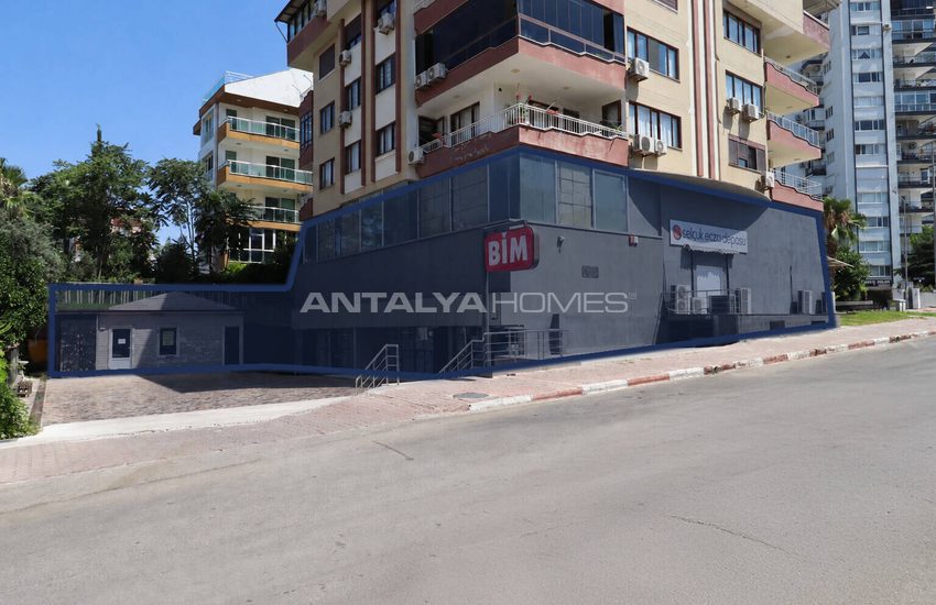 3 Winkelpanden Nabij Winkelcentrum In Antalya Muratpaşa 1