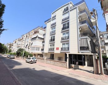 4-bedroom Duplex Flat with Parking in Antalya Muratpaşa 1