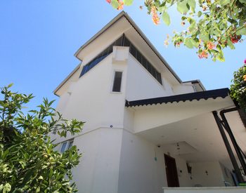 Halfvrijstaande Villa Met Gemeenschappelijk Zwembad In Antalya 2