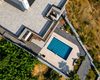 Alanya'da Deniz Manzaralı ve Havuzlu Müstakil Şık Villa 3