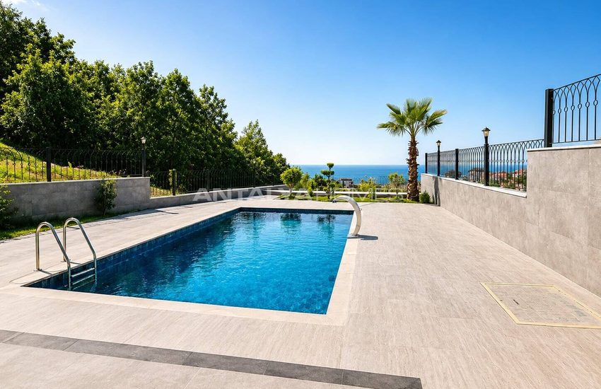 Alanya'da Deniz Manzaralı ve Havuzlu Müstakil Şık Villa 7