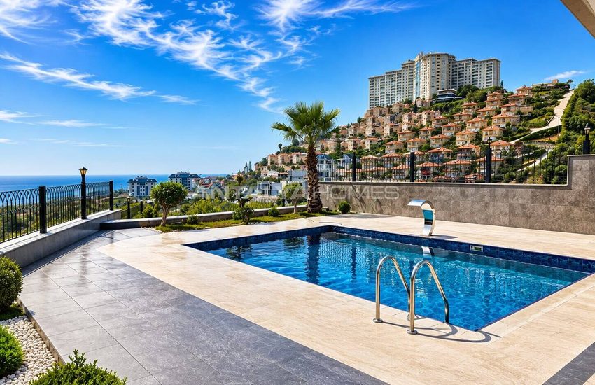 Alanya'da Deniz Manzaralı ve Havuzlu Müstakil Şık Villa 6