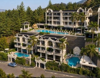 Alanya'da Deniz ve Doğa Manzaralı Satılık Villa 3